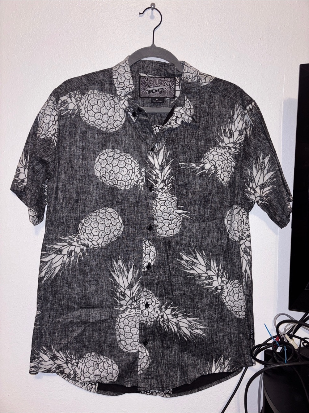 Casual Black Pineapple Print Short Sleeve Button-Down Shirt